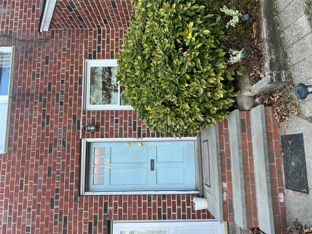 41-20 210 STREET ##1 Bayside, NY 11361