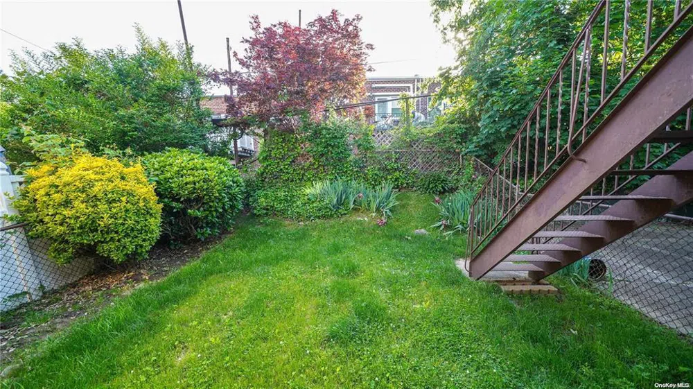 41-20 210 STREET ##1 Bayside, NY 11361