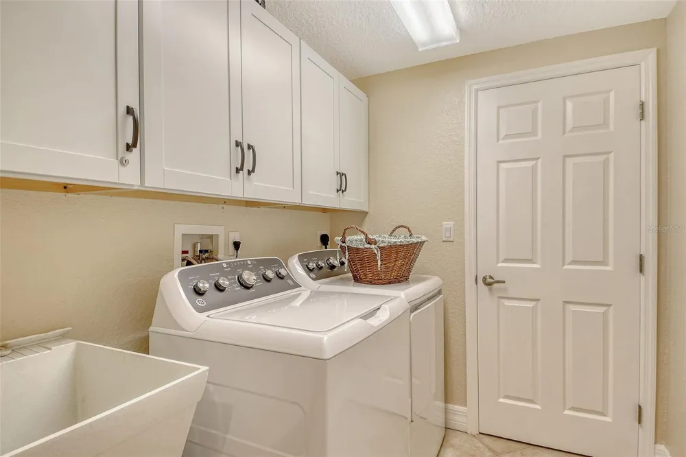 5100 JESSIE HARBOR DRIVE #504 Osprey, FL 34229