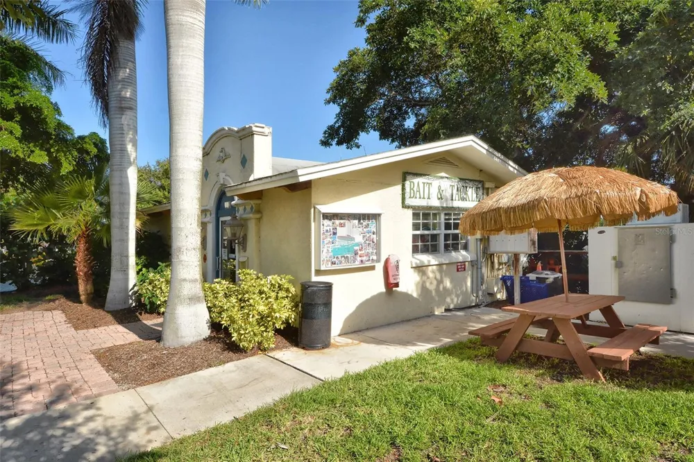 5100 JESSIE HARBOR DRIVE #504 Osprey, FL 34229