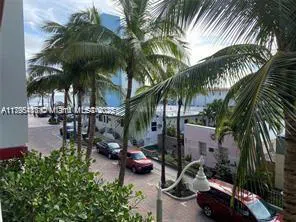 Address Not Shown Hollywood, FL 33019