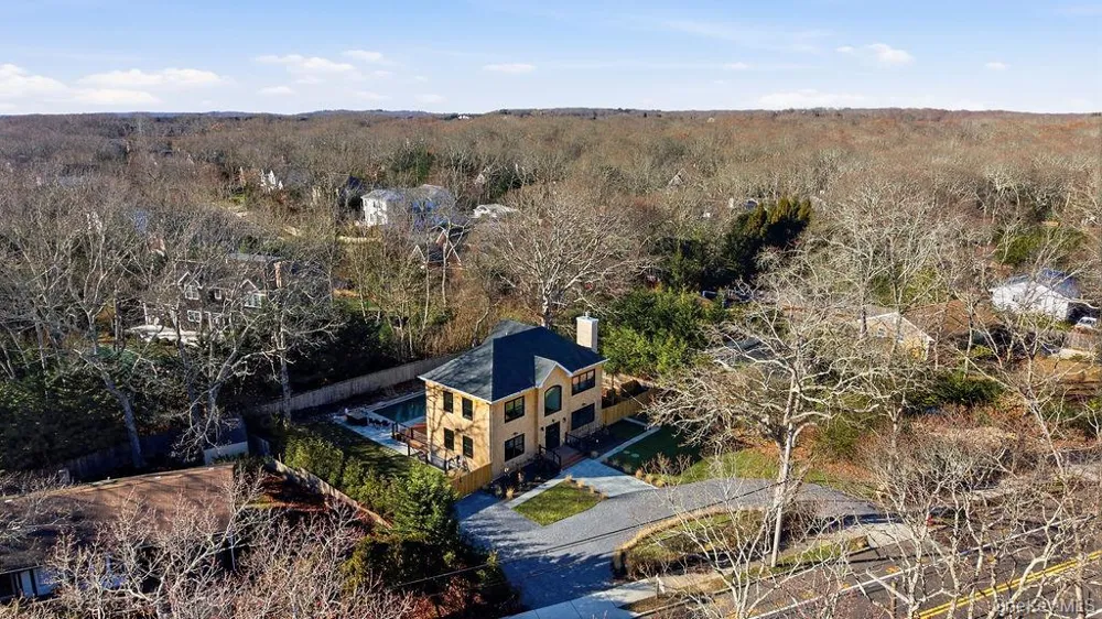 768 Bridgehampton Sag Harbor Bridgehampton, NY 11932