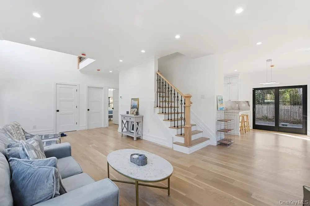 768 Bridgehampton Sag Harbor Bridgehampton, NY 11932
