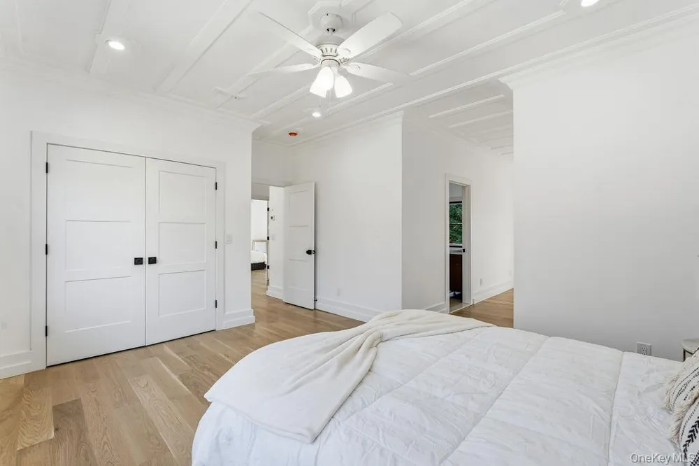 768 Bridgehampton Sag Harbor Bridgehampton, NY 11932