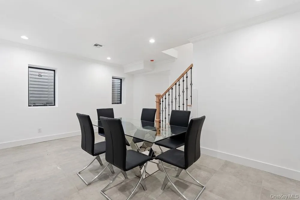 768 Bridgehampton Sag Harbor Bridgehampton, NY 11932