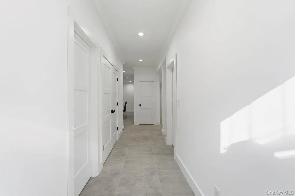 768 Bridgehampton Sag Harbor Bridgehampton, NY 11932