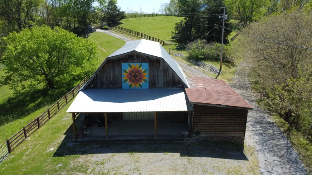 448 Dean Acre Ln Liberty, TN 37095
