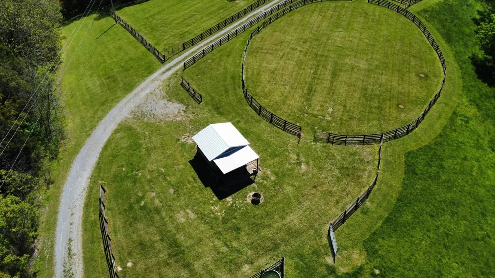 448 Dean Acre Ln Liberty, TN 37095