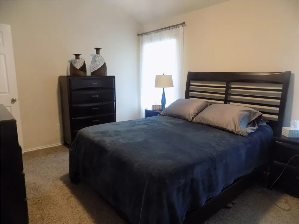 124 Rearden Boulevard Jarrell, TX 76537