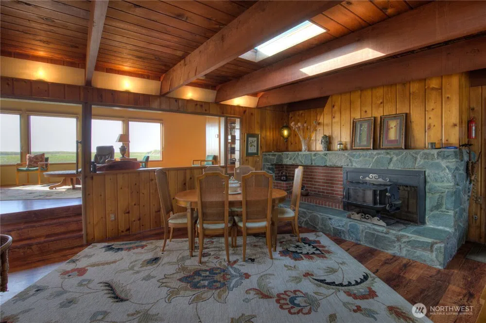 420 W Lough Lane Westport, WA 98595