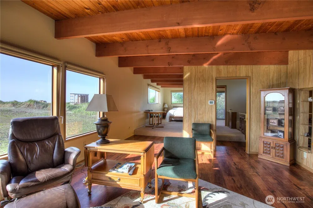 420 W Lough Lane Westport, WA 98595