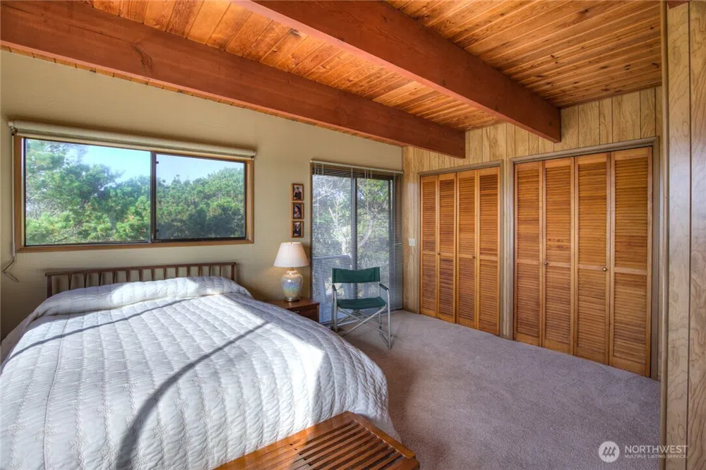 420 W Lough Lane Westport, WA 98595