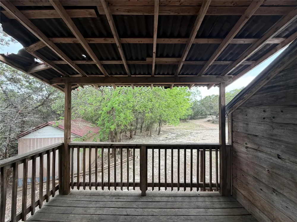 231 Sir Arthur Way Canyon Lake, TX 78133
