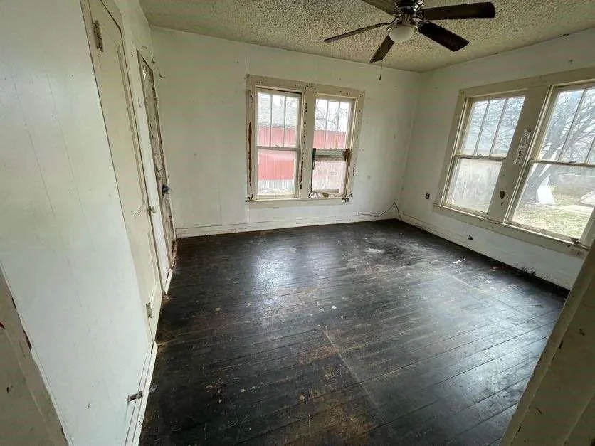 705 Needham Street Coleman, TX 76834