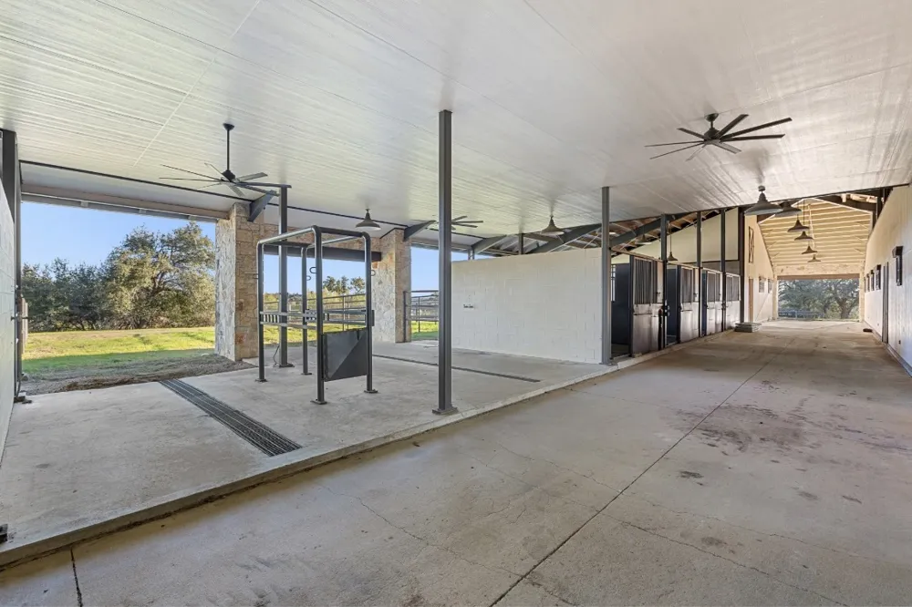 18700 Moreh Peak Pass Austin, TX 78738