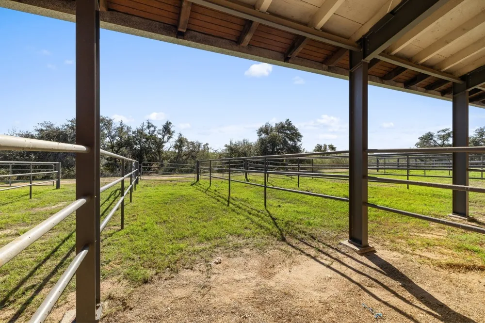 18700 Moreh Peak Pass Austin, TX 78738