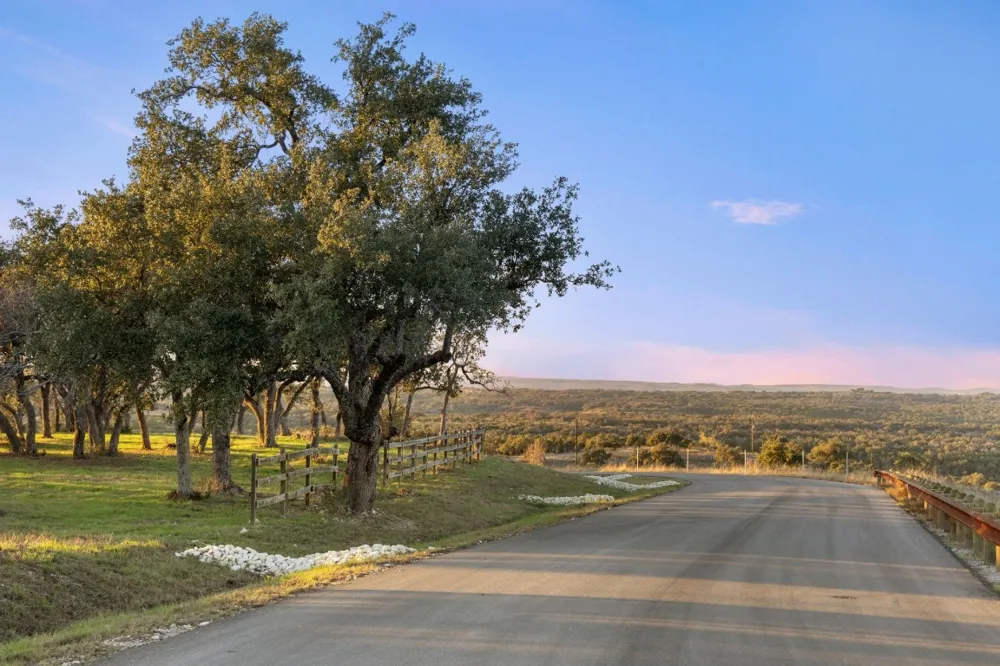18700 Moreh Peak Pass Austin, TX 78738