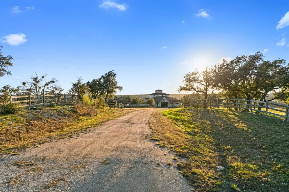 18700 Moreh Peak Pass Austin, TX 78738
