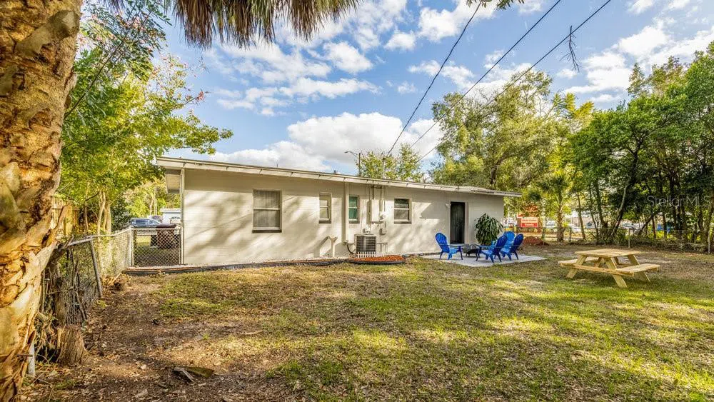 1406 CONWAY ROAD Orlando, FL 32812