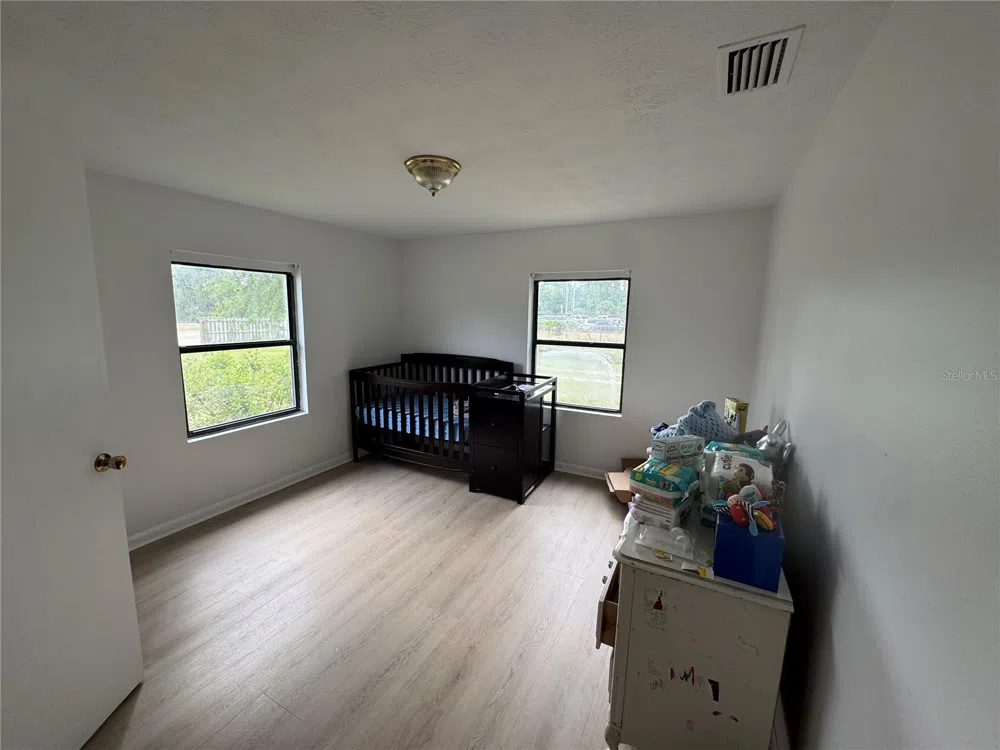 5515/5517 SHAD ROAD Jacksonville, FL 32257