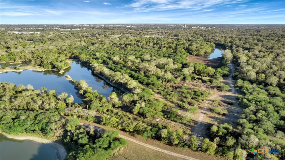 Smith Road Victoria, TX 77905