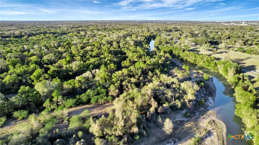 Smith Road Victoria, TX 77905