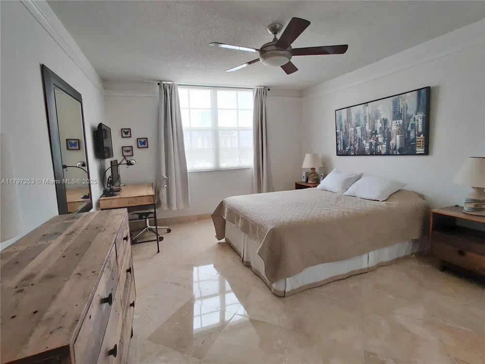 19877 E Country Club Dr #3606 Aventura, FL 33180