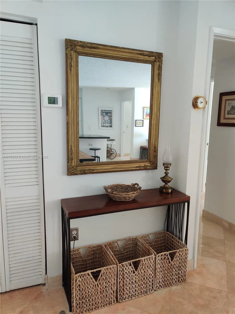 19877 E Country Club Dr #3606 Aventura, FL 33180