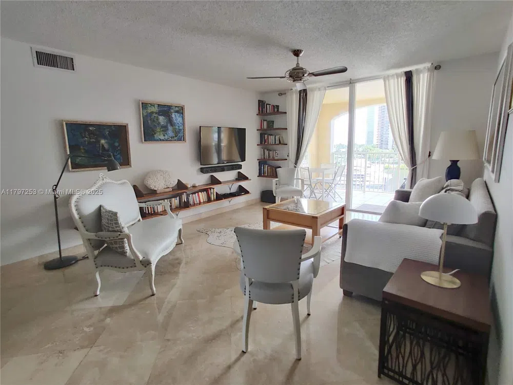19877 E Country Club Dr #3606 Aventura, FL 33180