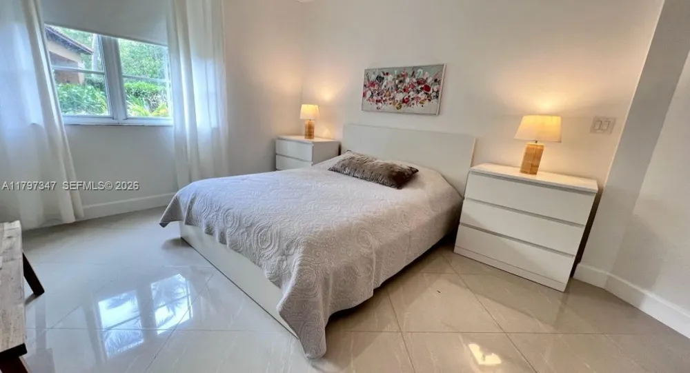 19701 E Country Club Dr #5108 Aventura, FL 33180