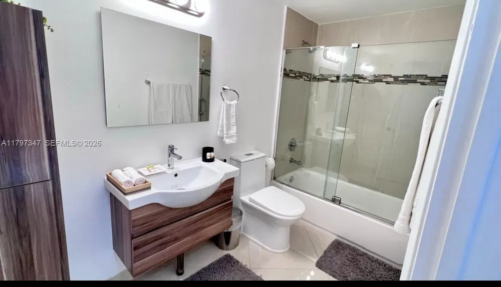 19701 E Country Club Dr #5108 Aventura, FL 33180