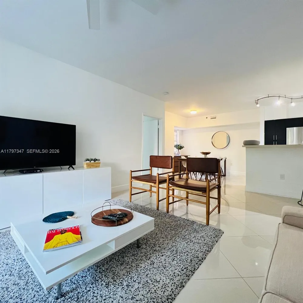 19701 E Country Club Dr #5108 Aventura, FL 33180