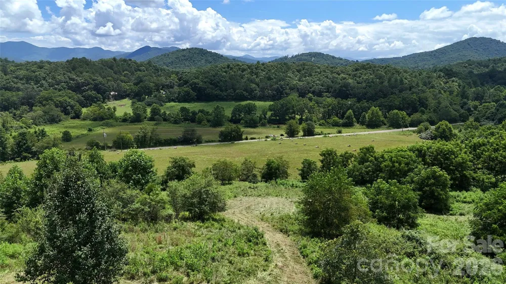 4136 Rose Creek Road Franklin, NC 28734