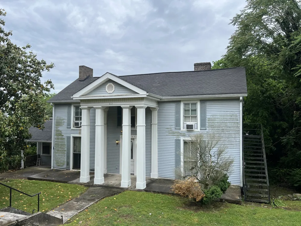 613 W 7th St Columbia, TN 38401