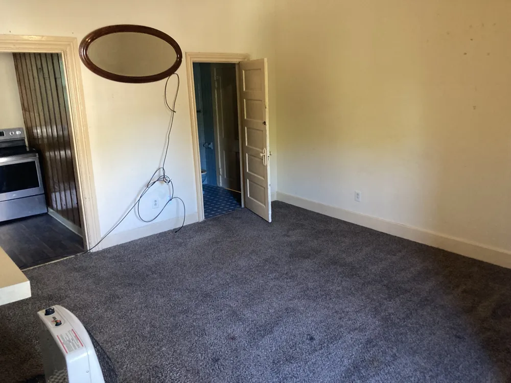 613 W 7th St Columbia, TN 38401