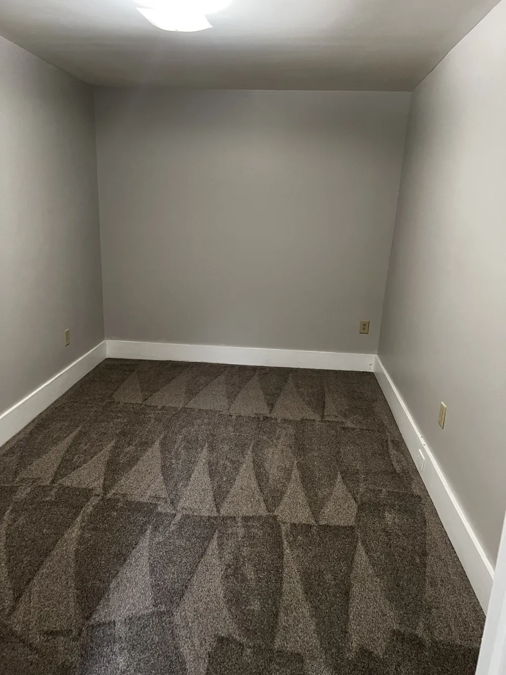 613 W 7th St Columbia, TN 38401