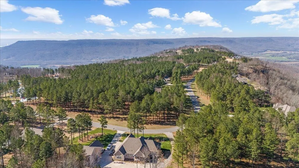 950 Cumberland Circle Jasper, TN 37347
