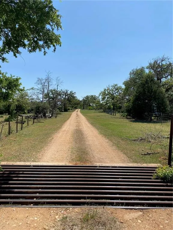 144.45 acres Smithville, TX 78957