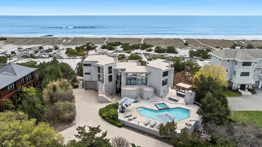 199 Dune Road Westhampton Beach, NY 11978