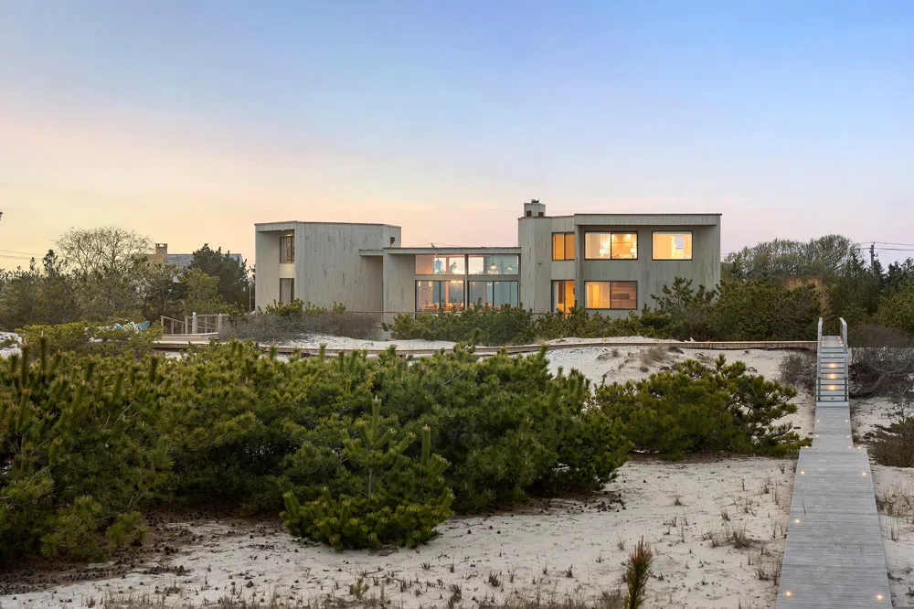 199 Dune Road Westhampton Beach, NY 11978