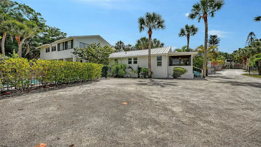 3708 SANDSPUR LANE Nokomis, FL 34275