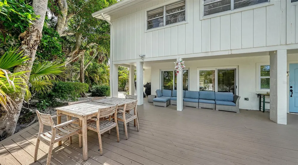 3708 SANDSPUR LANE Nokomis, FL 34275