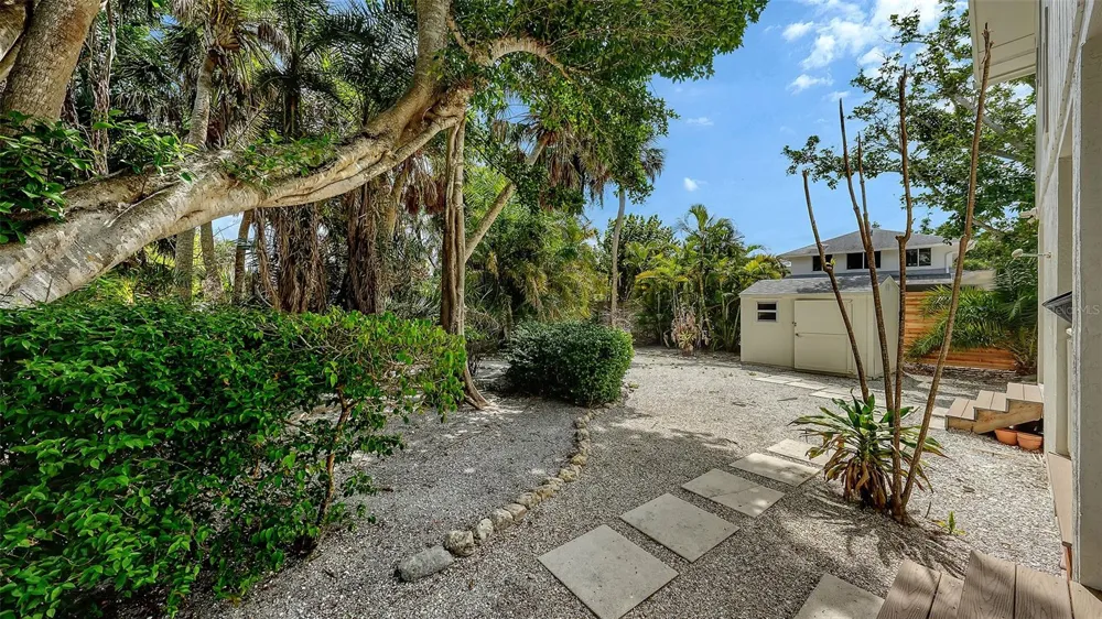 3708 SANDSPUR LANE Nokomis, FL 34275
