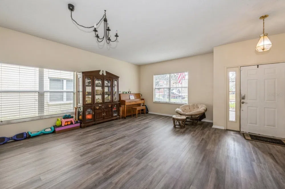 502 FREEMAN STREET Longwood, FL 32750