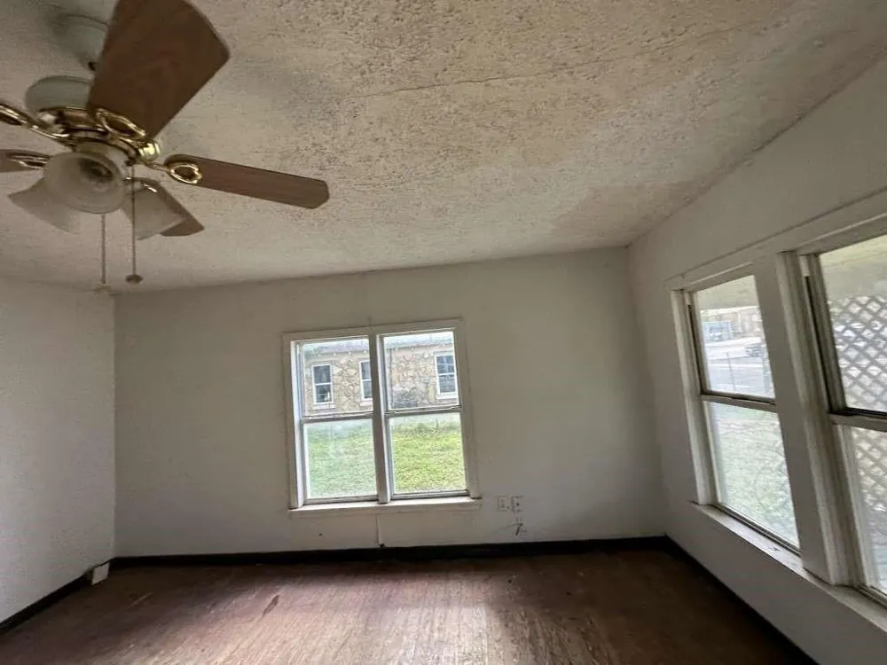 509 Saunders Street Gatesville, TX 76528