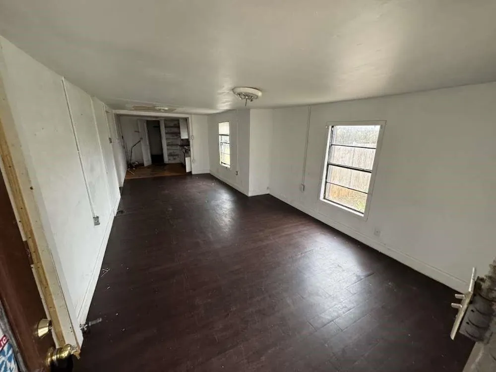 3355 Brantley Street Dallas, TX 75212