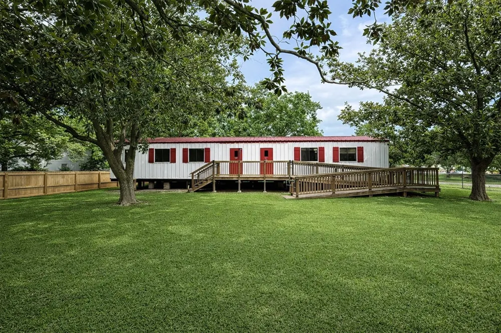 817 Walnut Wharton, TX 77488