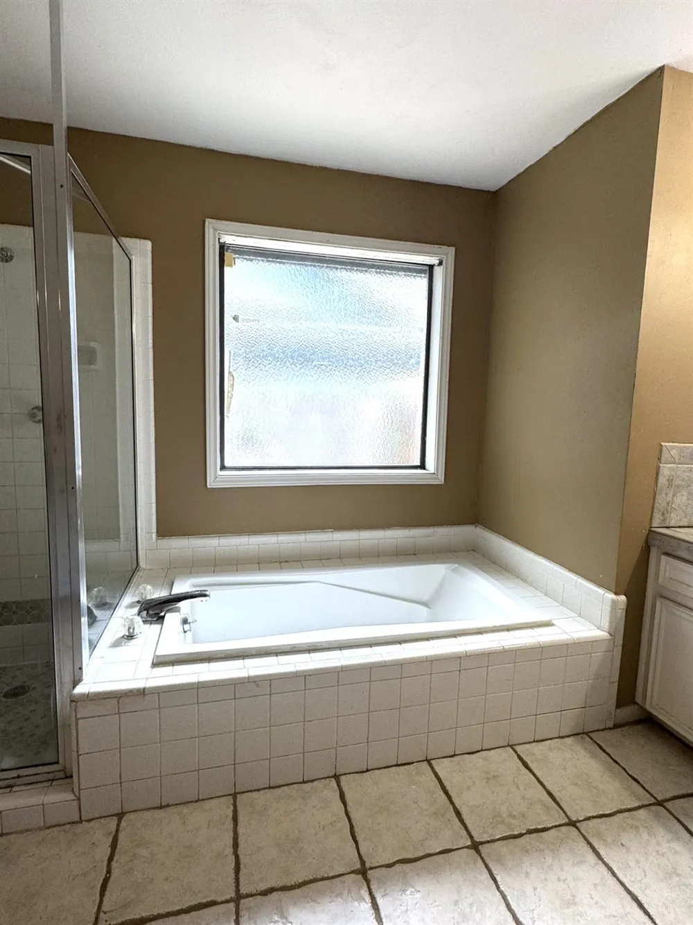 111 Trentwood Circle Victoria, TX 77901