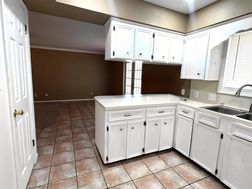 111 Trentwood Circle Victoria, TX 77901