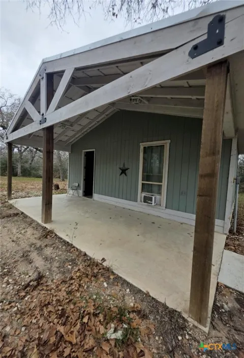 1060 Vivroux Ranch Road